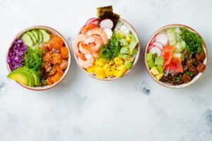 poke bowl prânz sănătos