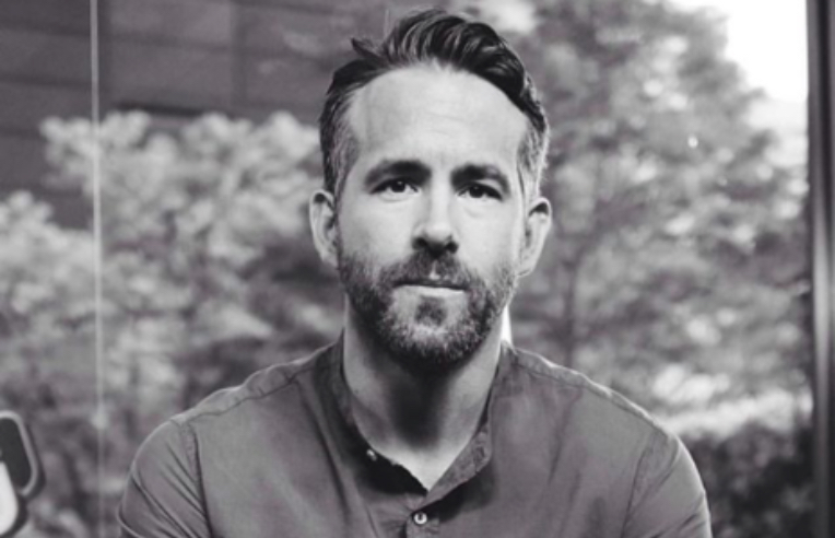 RYAN REYNOLDS 5 CELBRIȚI PE CARE NU AI ANXIETATE ACUM SANĂTOS